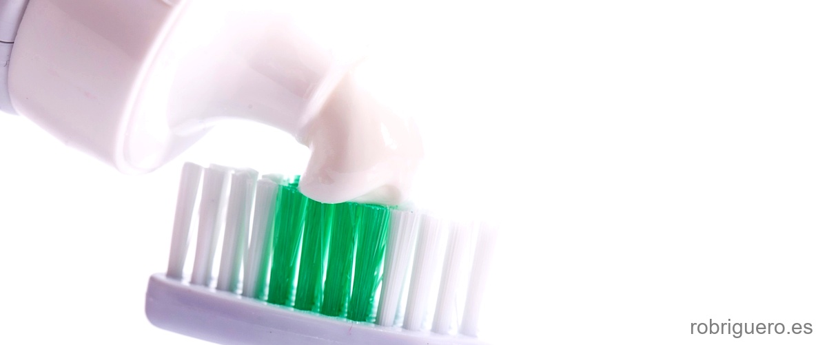 ¿Cuál es el mejor cepillo de dientes para encías sensibles?