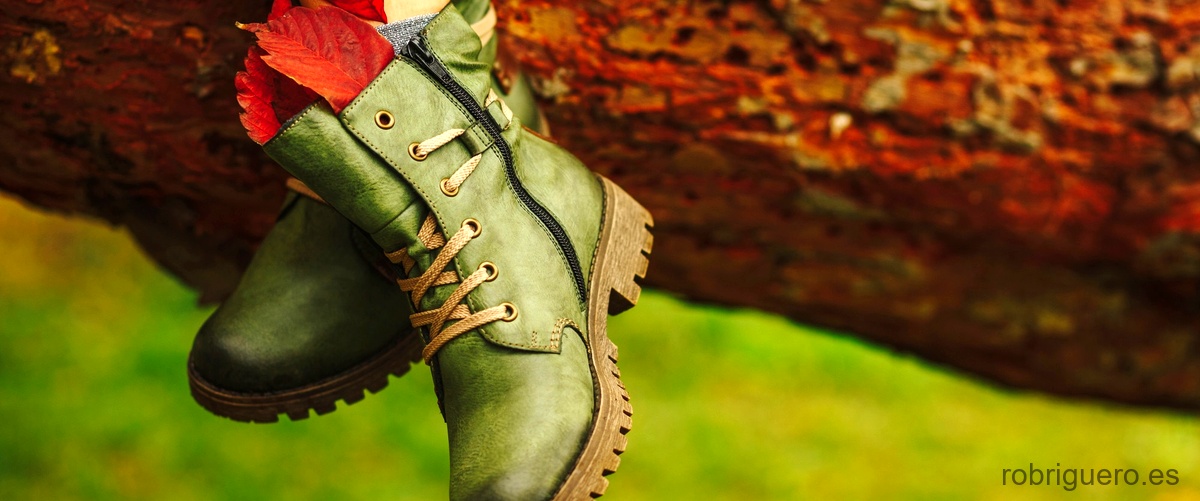 Descubre las mejores botas militares media caña para mujer: durabilidad y moda en un solo calzado