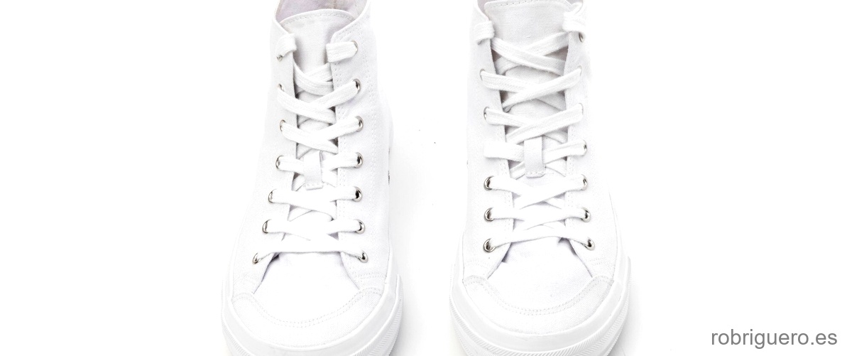 Zapatillas blancas de mujer Tommy Hilfiger: estilo y calidad en cada paso